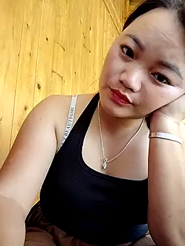 lusy-000 online show from October 13, 2025, 6:24 am