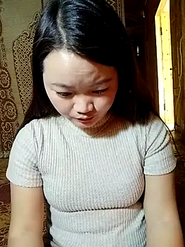 lusy-000 online show from November 27, 2025, 2:35 am