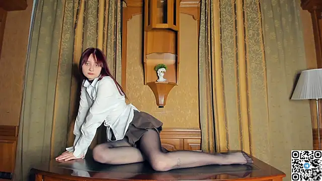 KatyKufel online show from April 14, 2026, 8:15 pm