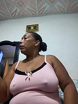Snapshot of Naomi-Mature chatting on September 19, 2025, 8:05 am Naomi-Mature online show from September 19, 2025, 8:05 am