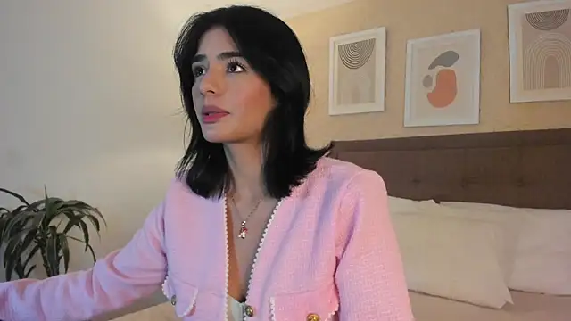 Snapshot of Samyscott_ chatting on February 6, 2026, 8:45 pm Samyscott online show from February 6, 2026, 8:45 pm