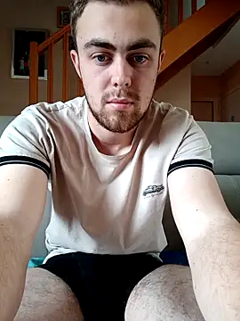 Aymeric35000 online show from April 3, 2026, 1:42 pm