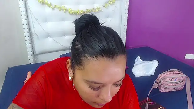 fat naughtyass online show from October 10, 2025, 1:54 pm