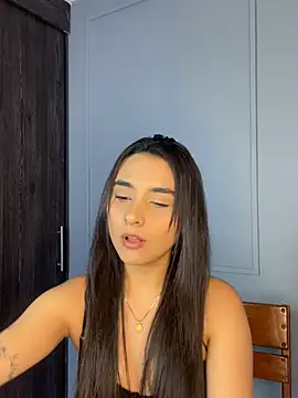 Snapshot of Zafira_Montiel chatting on January 8, 2026, 7:16 pm Zafira Montiel online show from January 8, 2026, 7:16 pm