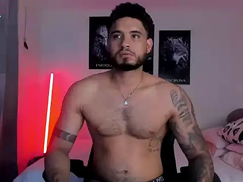 Austin torres  online show from October 4, 2025, 10:19 pm