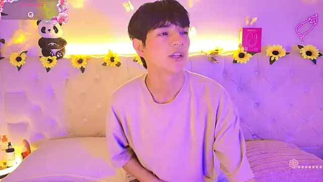 AleAurarashi online show from March 18, 2026, 1:25 pm