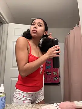 cupcakemia online show from September 25, 2025, 3:27 pm