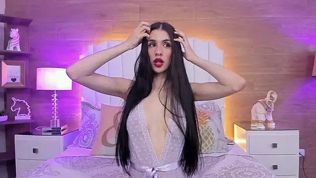 ScarletMore online show from November 2, 2025, 12:51 pm