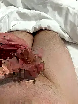 Snapshot of lolo33500 chatting on October 7, 2025, 7:55 pm lolo33500 online show from October 7, 2025, 7:55 pm