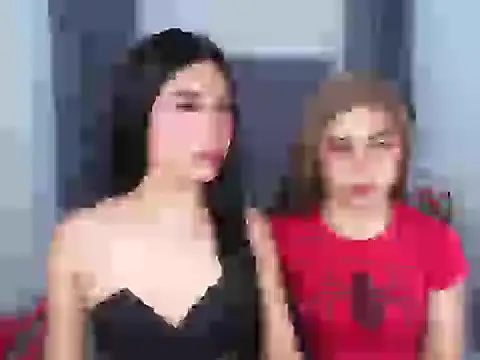 Snapshot of MaxCollins chatting on May 3, 2026, 1:11 am MaxCollins online show from May 3, 2026, 1:11 am
