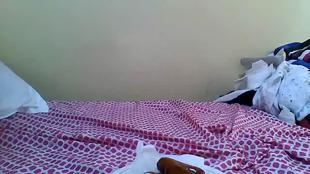 lilbaby15333 online show from February 19, 2026, 12:12 pm