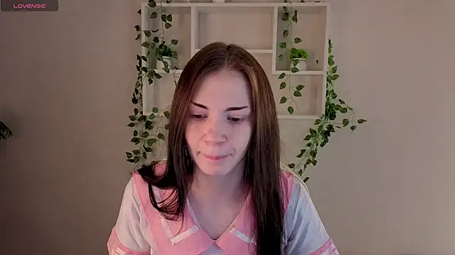 Jennie Hunter online show from November 30, 2025, 9:24 am