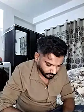 avi007p online show from April 21, 2026, 5:50 pm