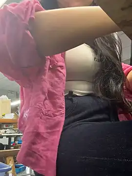 Snapshot of DHJM168 chatting on October 29, 2025, 12:46 am DHJM168 online show from October 29, 2025, 12:46 am