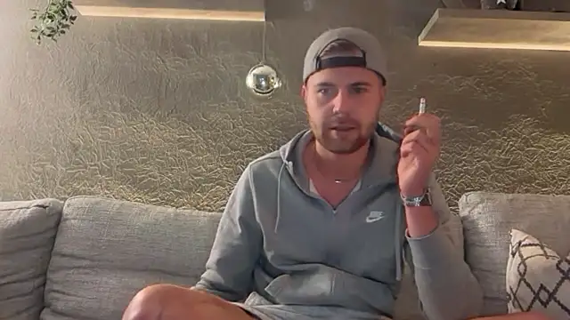 RioBlaze online show from November 18, 2025, 4:44 pm