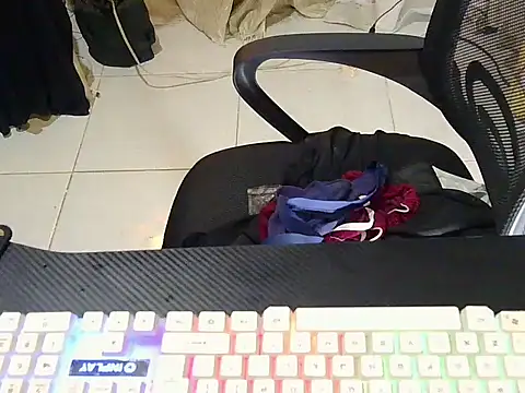 honeyLushess online show from December 2, 2025, 8:37 pm