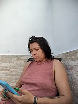 caperucita1807 online show from September 10, 2025, 7:19 am