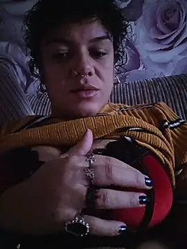 GoddessChantelle online show from November 18, 2025, 10:09 am