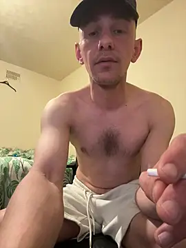 Georgeg2002 online show from April 24, 2026, 3:09 am