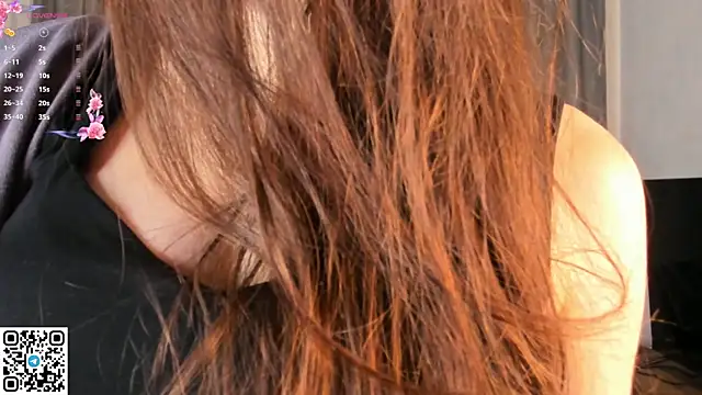 Snapshot of AuroraVice chatting on September 8, 2025, 3:44 pm AuroraVice online show from September 8, 2025, 3:44 pm