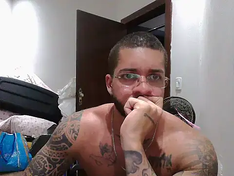 Mitt1993b online show from November 13, 2025, 10:52 pm