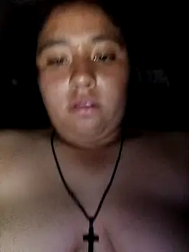 fresitaloquita2000 online show from September 28, 2025, 5:02 am
