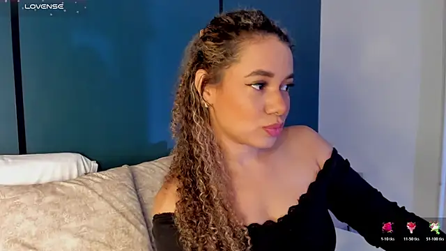 angie leonn online show from July 3, 2026, 12:33 pm