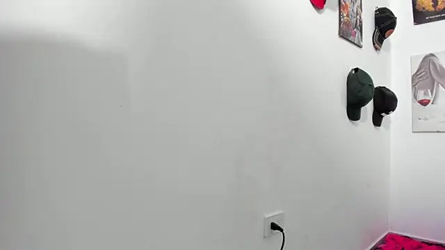 Snapshot of Rihanna_hotx chatting on February 26, 2026, 5:17 am Rihanna hotx online show from February 26, 2026, 5:17 am