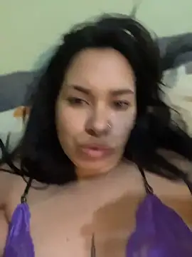 Vixxen 99 online show from November 17, 2025, 4:18 am