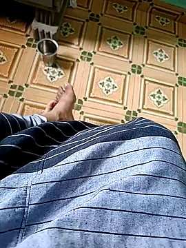 maddy3108 online show from September 23, 2025, 4:59 am