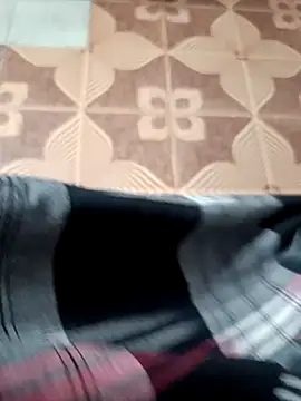 maddy3108 online show from November 17, 2025, 2:23 pm