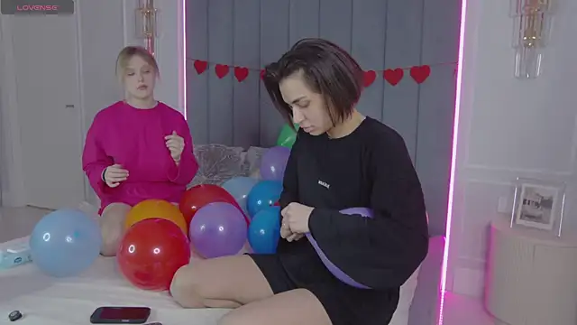 VioletAsh online show from March 4, 2026, 5:13 am