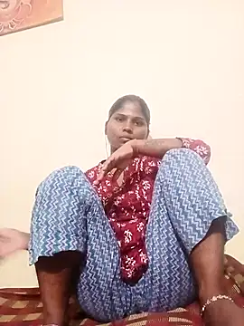 Snapshot of Sneha16 chatting on September 9, 2025, 4:28 pm Sneha16 online show from September 9, 2025, 4:28 pm