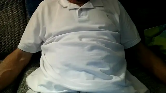 Snapshot of velikifant7 chatting on November 11, 2025, 5:35 pm velikifant7 online show from November 11, 2025, 5:35 pm