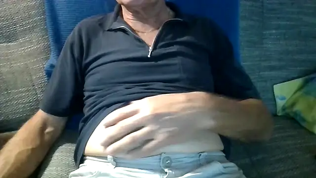 velikifant7 online show from November 25, 2025, 8:36 am