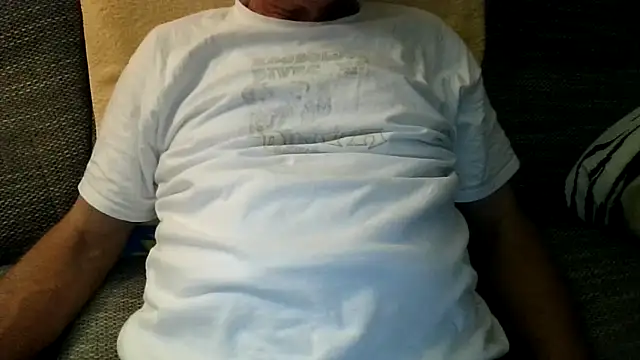 velikifant7 online show from March 12, 2026, 5:08 pm