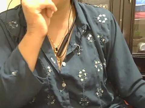 fairy queen07 online show from November 9, 2025, 6:17 pm