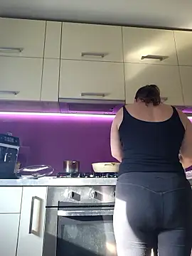 PalomaDesireee online show from January 15, 2026, 8:41 am