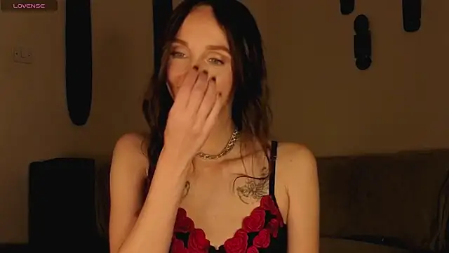 Snapshot of xSweetMissx chatting on September 17, 2025, 9:38 pm xSweetMissx online show from September 17, 2025, 9:38 pm