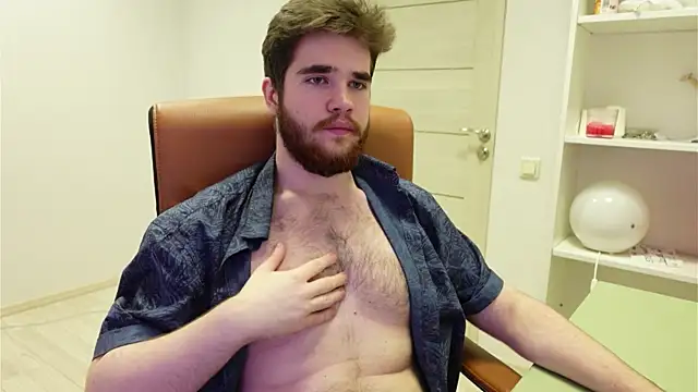 Mark Maxim online show from November 18, 2025, 2:54 pm