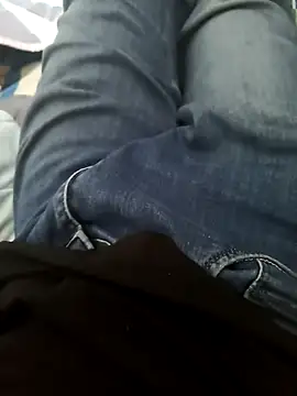 Alextran1002 online show from September 20, 2025, 7:20 am