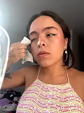 EmilyHarperr online show from November 27, 2025, 12:07 pm