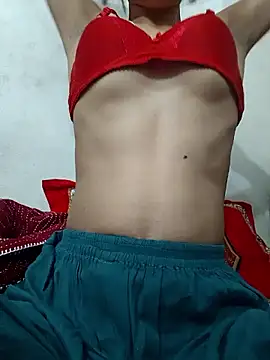 maya-Couple19 online show from February 1, 2026, 6:06 pm