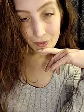 Jeannie 69 andahalf online show from April 29, 2026, 1:43 am