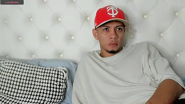 DustinandJordan online show from February 2, 2026, 1:21 pm