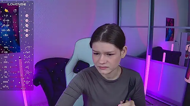 Lunamytrend online show from September 29, 2025, 6:18 am