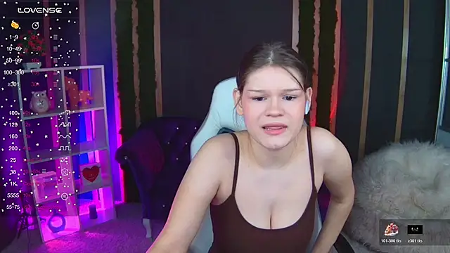 Lunamytrend online show from November 16, 2025, 6:19 am