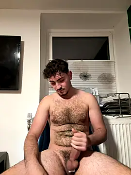 amo660 online show from October 21, 2025, 9:15 pm