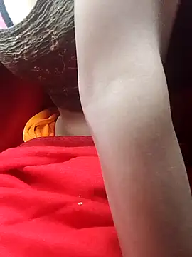 Hut rotu cute online show from November 30, 2025, 6:34 pm