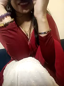 TheSassyGirl7 online show from February 24, 2026, 7:12 pm